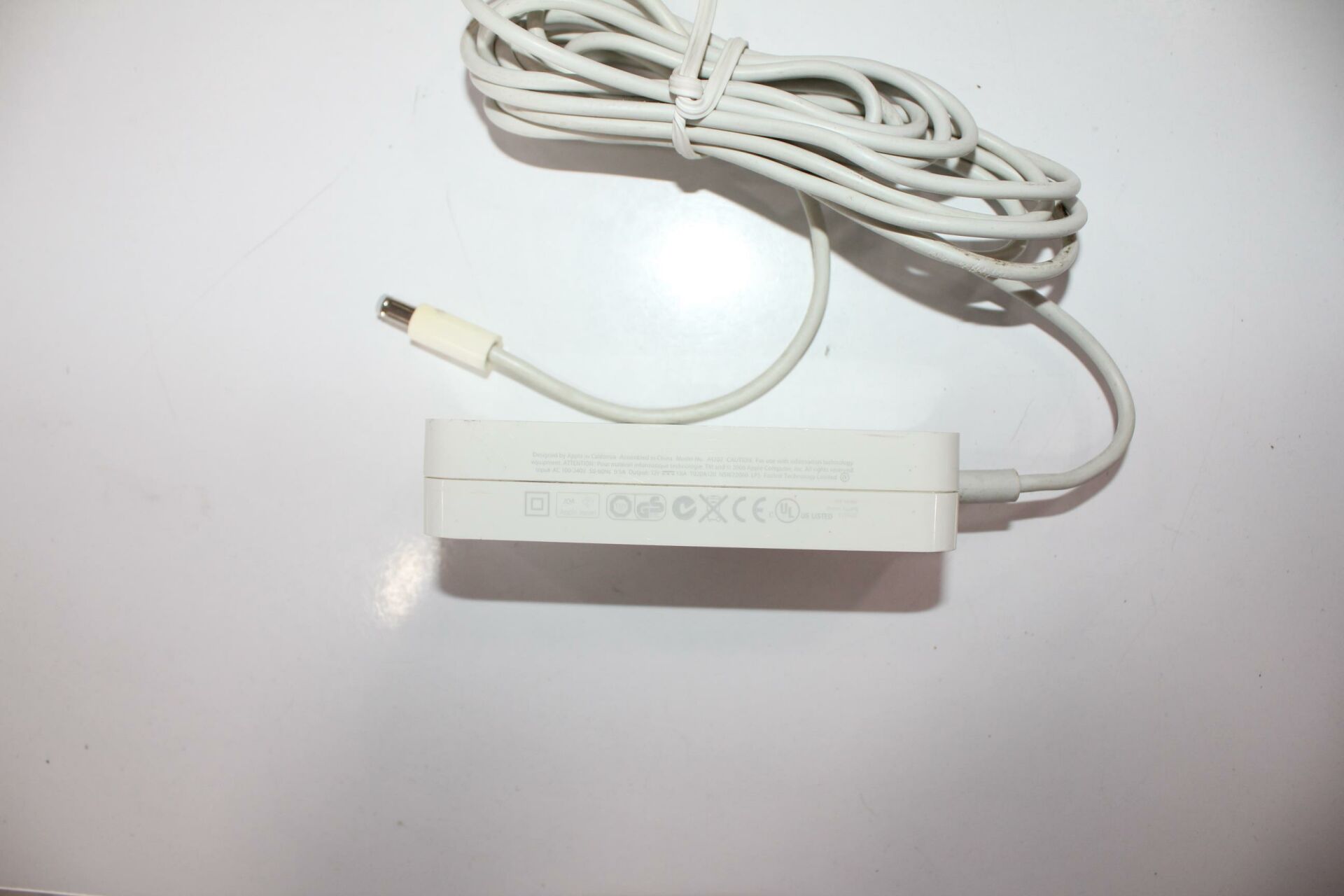 Apple A1202 Orijinal 12V 1.8A Adaptör İkinci El DHSTUX95